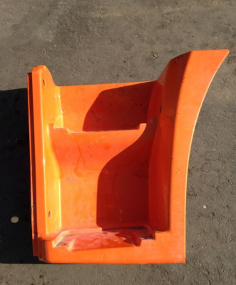 Щиток подножки левый 63501 (Рестайлинговый) / ОРАНЖЕВЫЙ - фото от ЛОРРИ ТРАНС Щиток подножки левый 63501 (Рестайлинговый) / ОРАНЖЕВЫЙ - фото, внешний вид